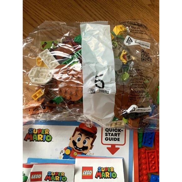 Lego 71360 71392 71393 Super Mario Starter Course Frog and Bee Mario Complete - Picture 4 of 11